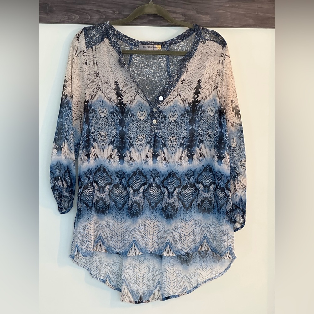 Sheer 3/4 sleeve, XL snakeskin print